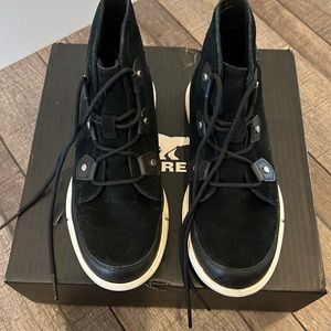 Sorel Women’s black shoes